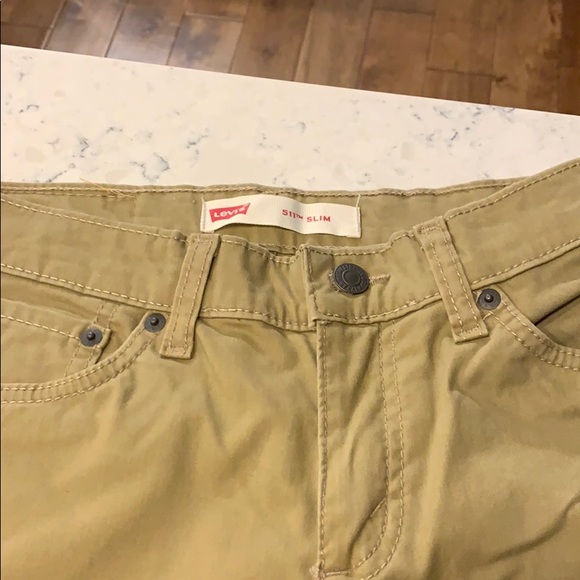Levi slim fit khakis - Picture 3 of 3